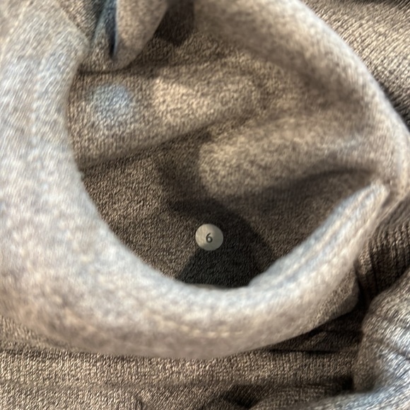 Lululemon Scuba Oversized Full Zip Hoodie - Picture 7 of 7